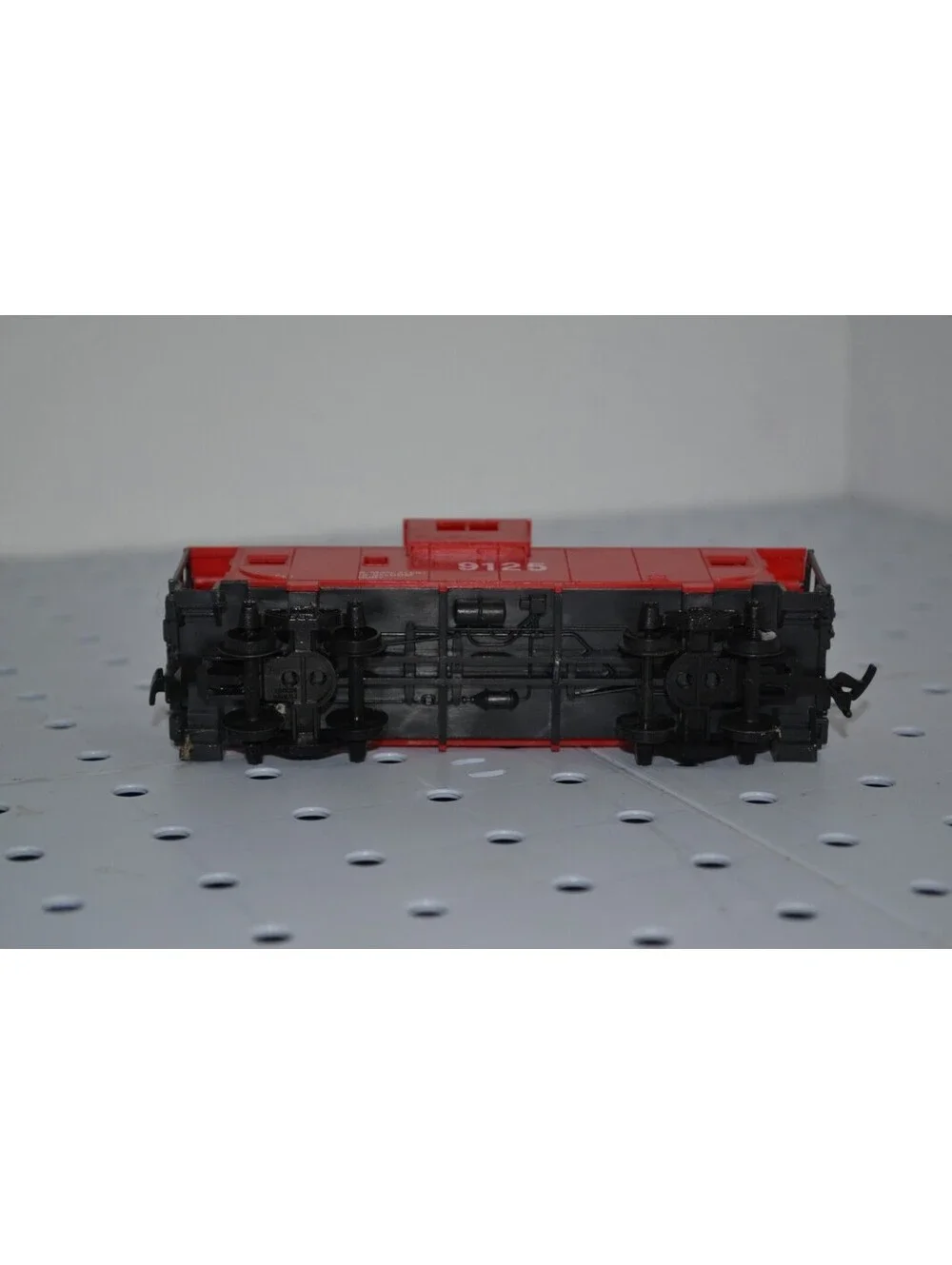 HO Scale Vintage Tyco & Bachmann Red Caboose Cars Lot Of 4 AS IS